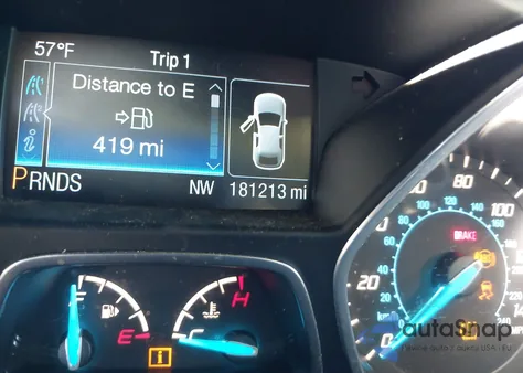 2014 Ford Escape Titanium z USA, uszkodzony, nr VIN 1FMCU0J99EUB62087